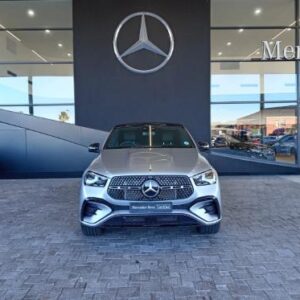 Alternative view of Mercedes-Benz GLE 2024 (GLE450d)