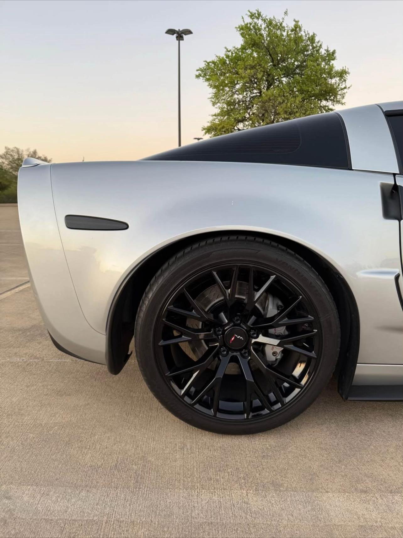 2010 CHEVROLET Corvette-Grand Sport coupe 2D - Image 6