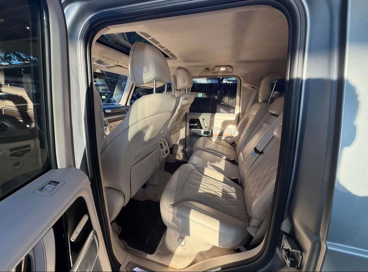 2021 MercedesBenz G class G 63 AMG 4MATIC Sport Utility 4D - Image 20