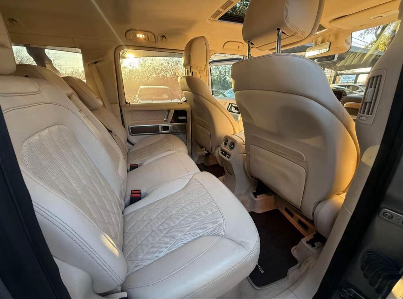 2021 MercedesBenz G class G 63 AMG 4MATIC Sport Utility 4D - Image 7