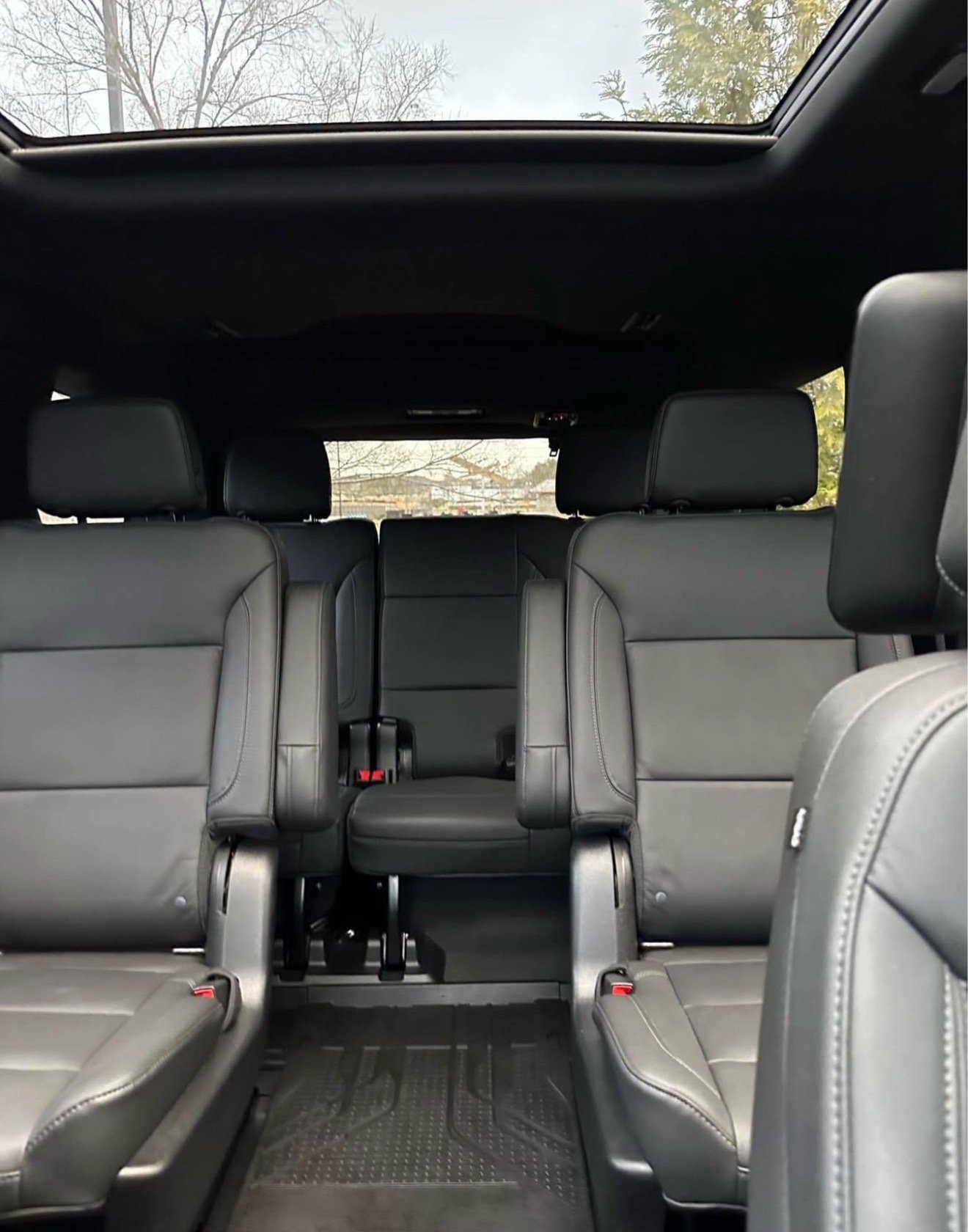 2021 Chevrolet Tahoe · LT Sport Utility 4D - Image 8