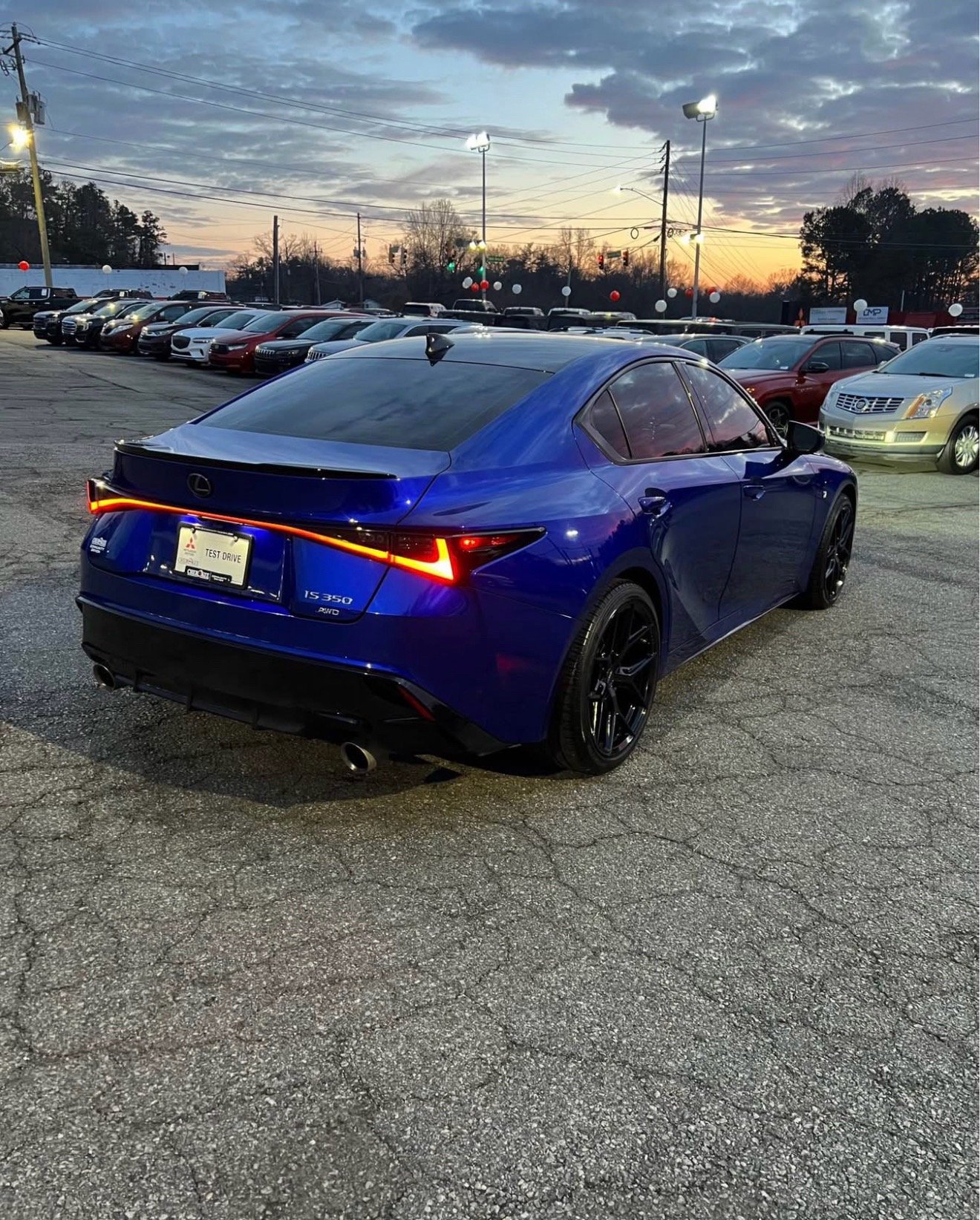 2022 Lexus IS 350 F Sport Sedan 4D - Image 7