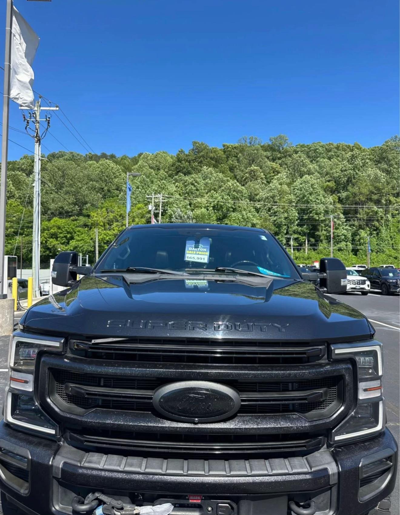 2020 Ford F250 Super Duty Crew Cab Platinum Pickup 4D 6 3/4Ft - Image 11