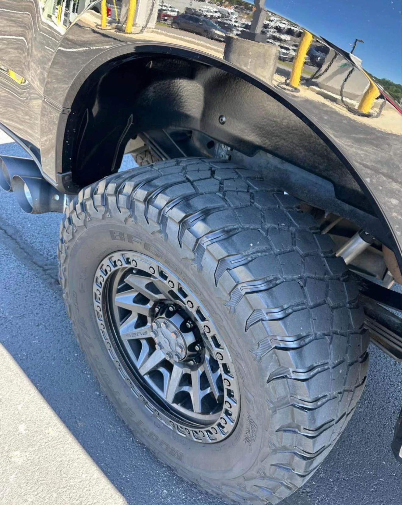 2020 Ford F250 Super Duty Crew Cab Platinum Pickup 4D 6 3/4Ft - Image 10