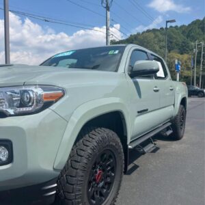 Alternative view of 2022 Toyota Tacoma · TRD Sport Pickup 4D 5 ft