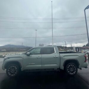 Alternative view of 2024 TOYOTA TUNDRA LIMITED HV 4X4