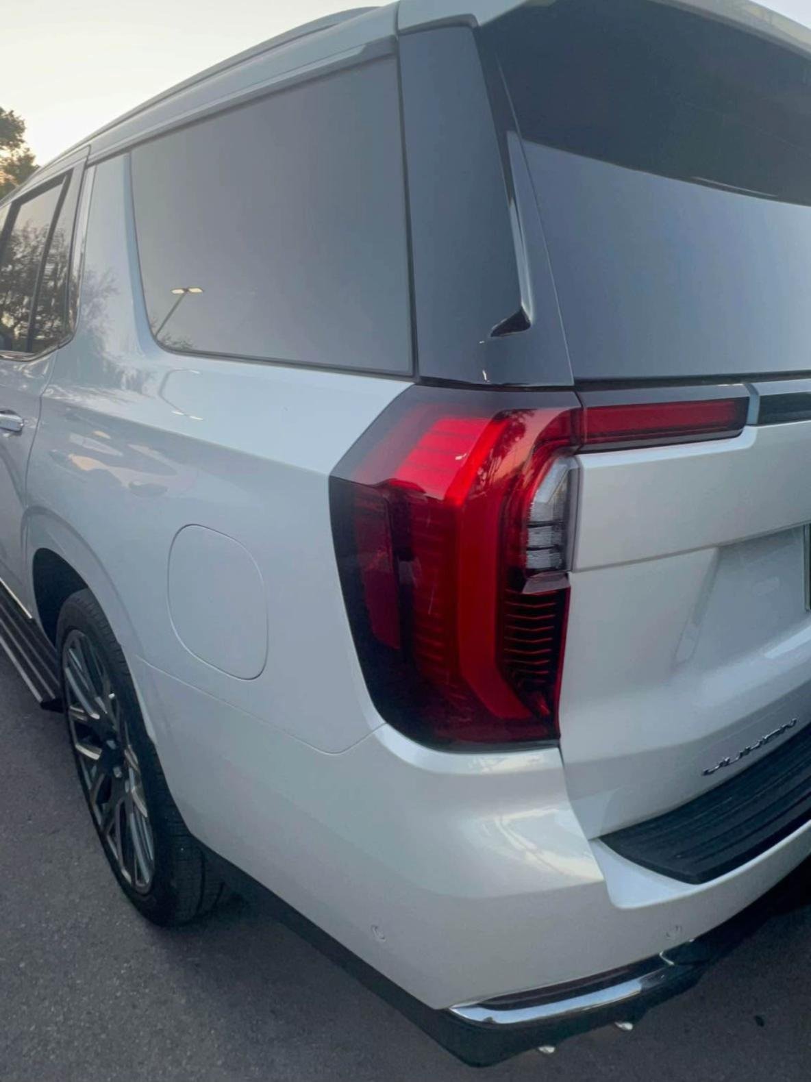 2025 GMC Yukon Denali Ultimate - Image 7
