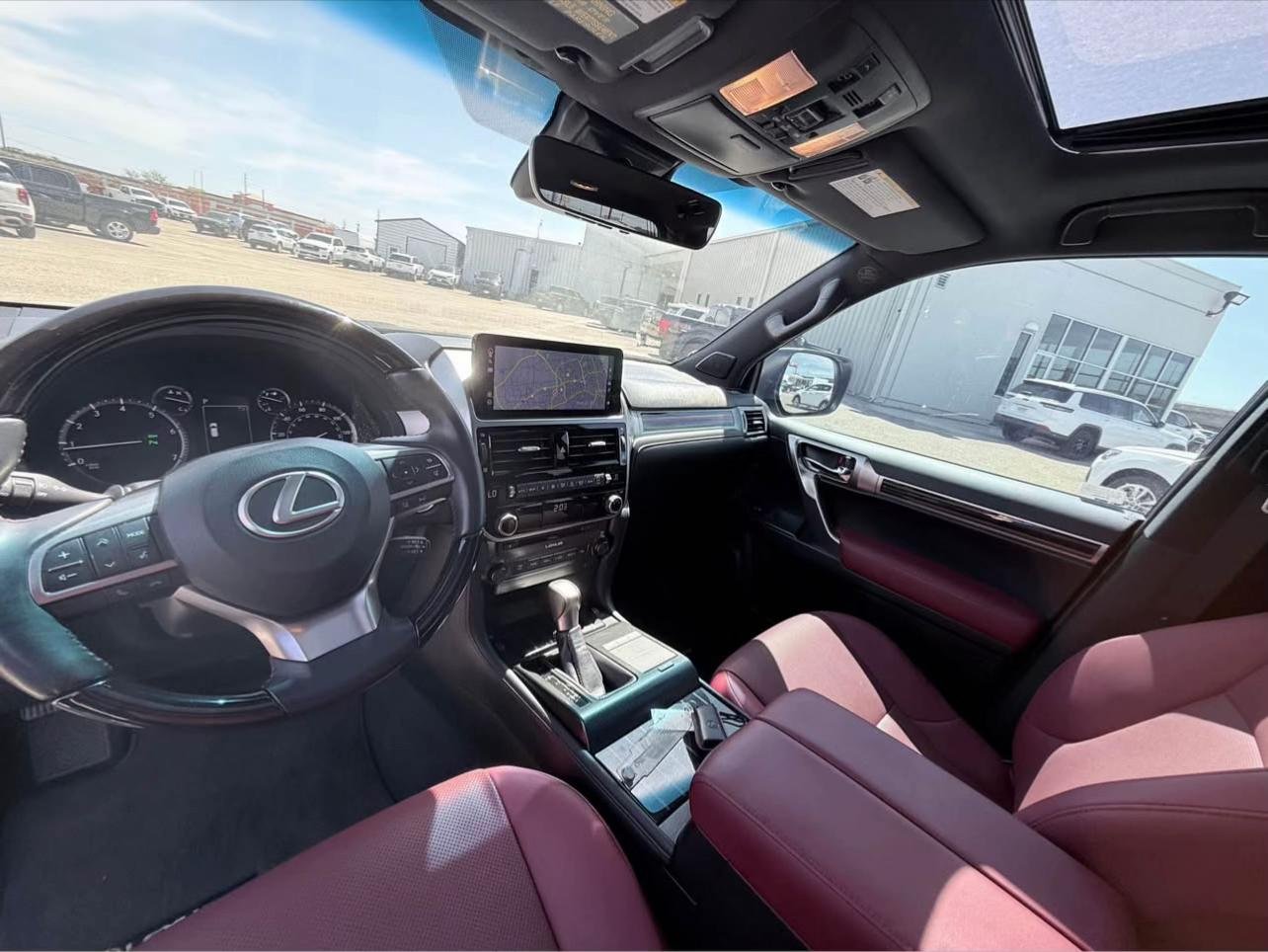 🔥 2023 Lexus GX 460 Luxury - Image 3
