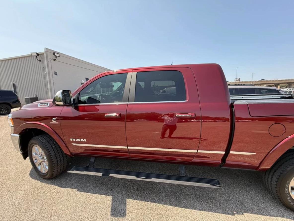 💪🔥 2021 RAM 2500 Limited Mega Cab - Image 9