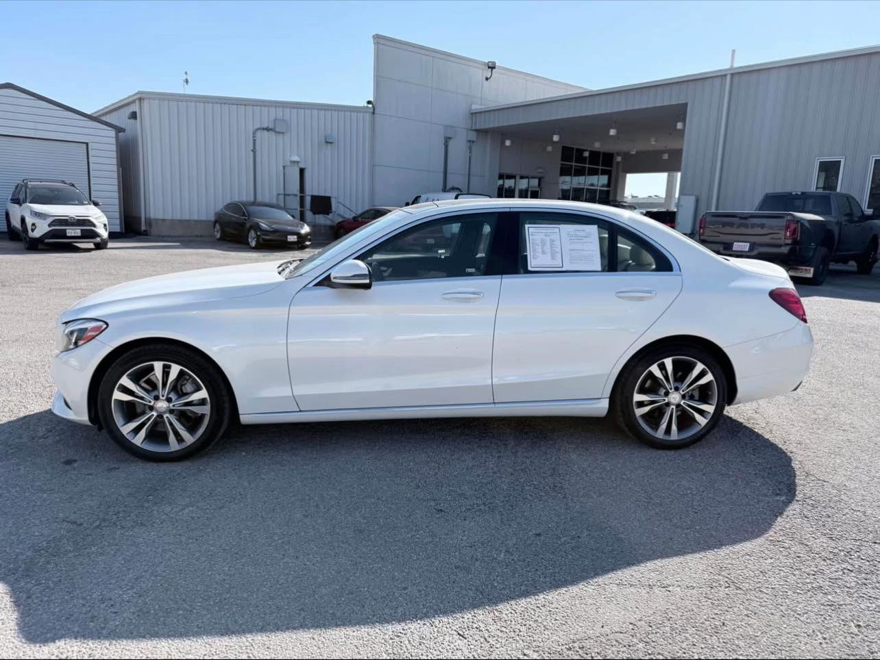 🔥 2017 Mercedes-Benz C300 Sedan – Luxury - Image 6
