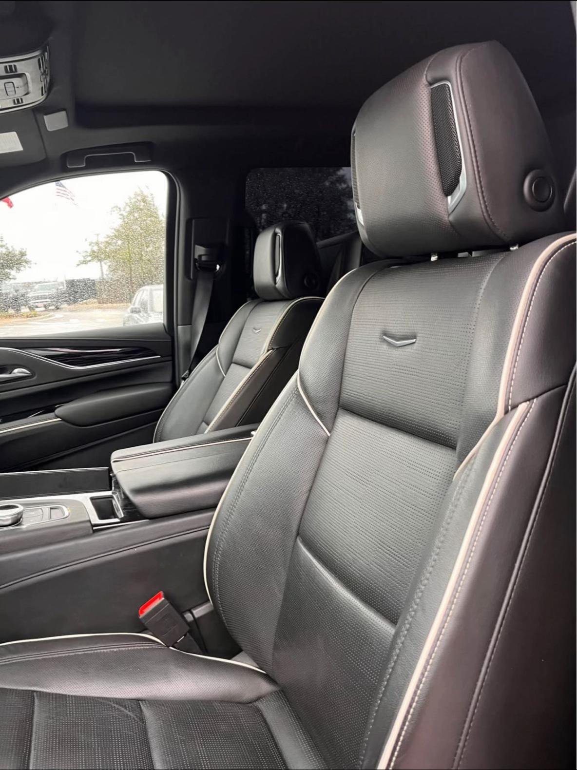 2021 Cadillac Rhodes Sport - Image 3