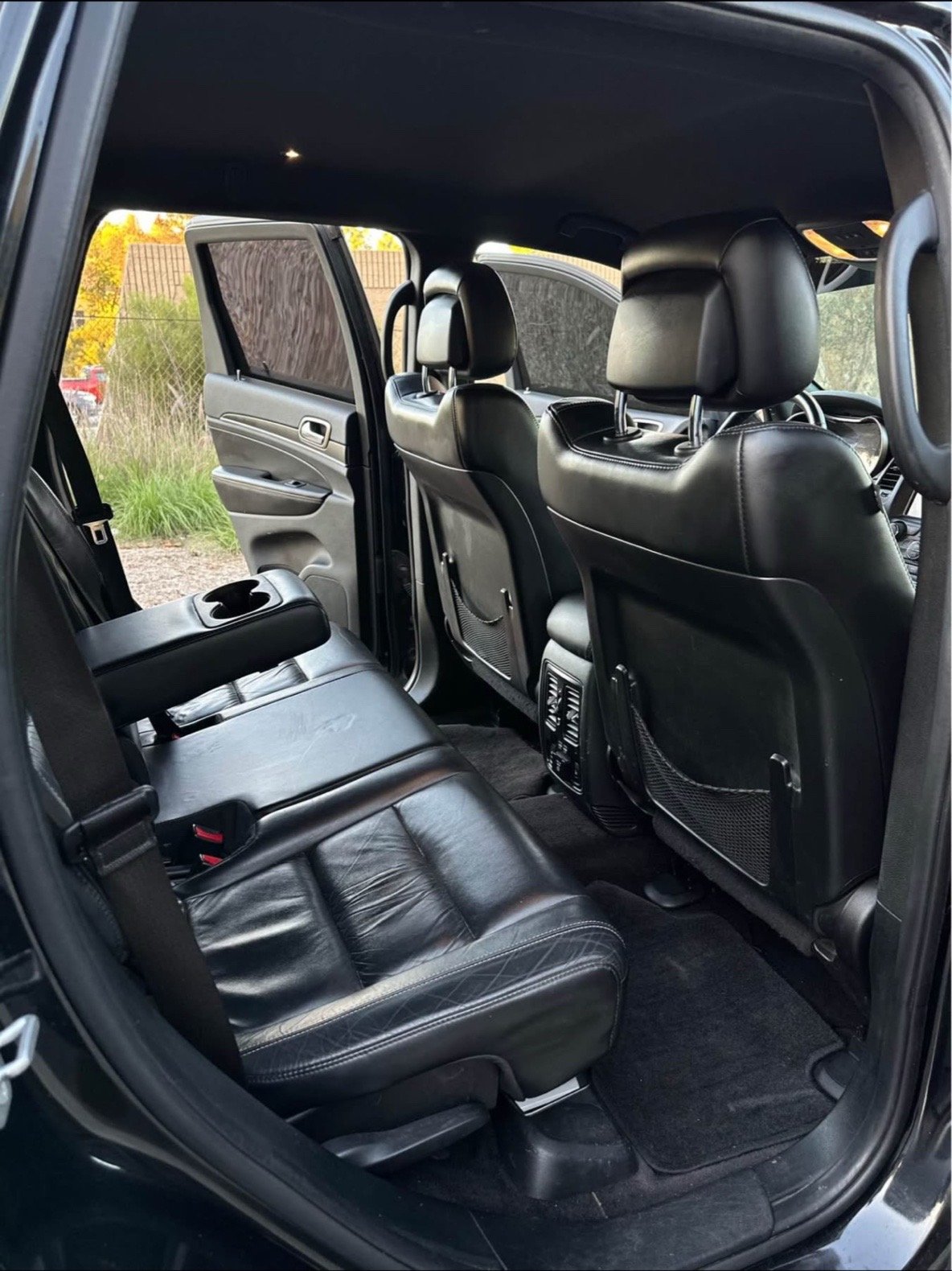 2016 Jeep Gran Cherokee limited i - Image 12