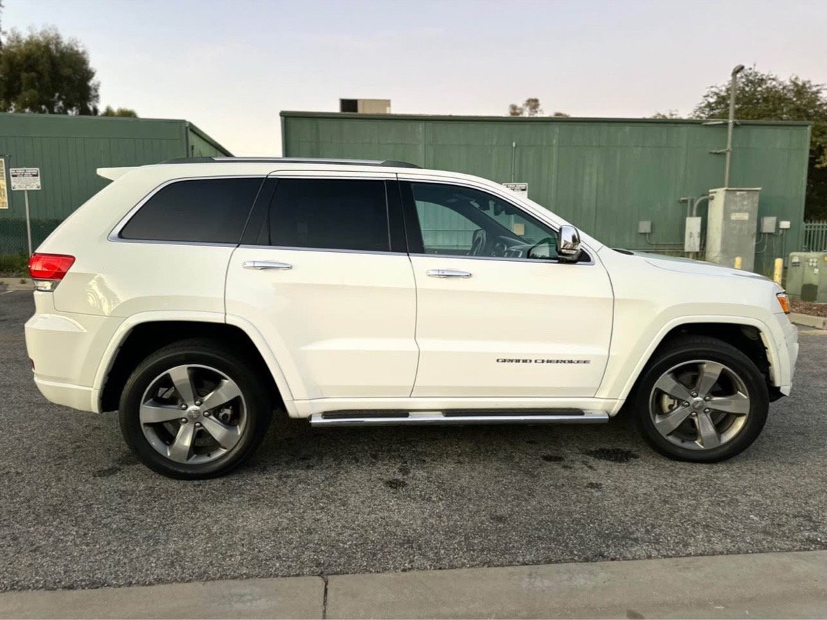 2015 JEEP GRAND CHEROKEE OVERLAND 4x4 OVERLAND - Image 6