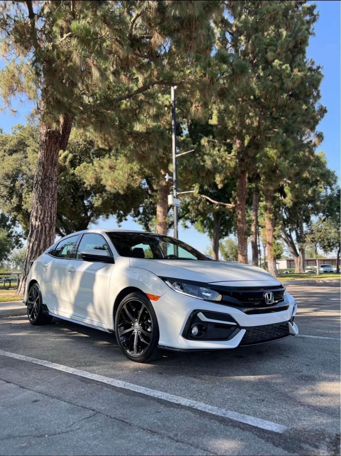 2020 Civic Hatchback Sport 1.5 - Image 4