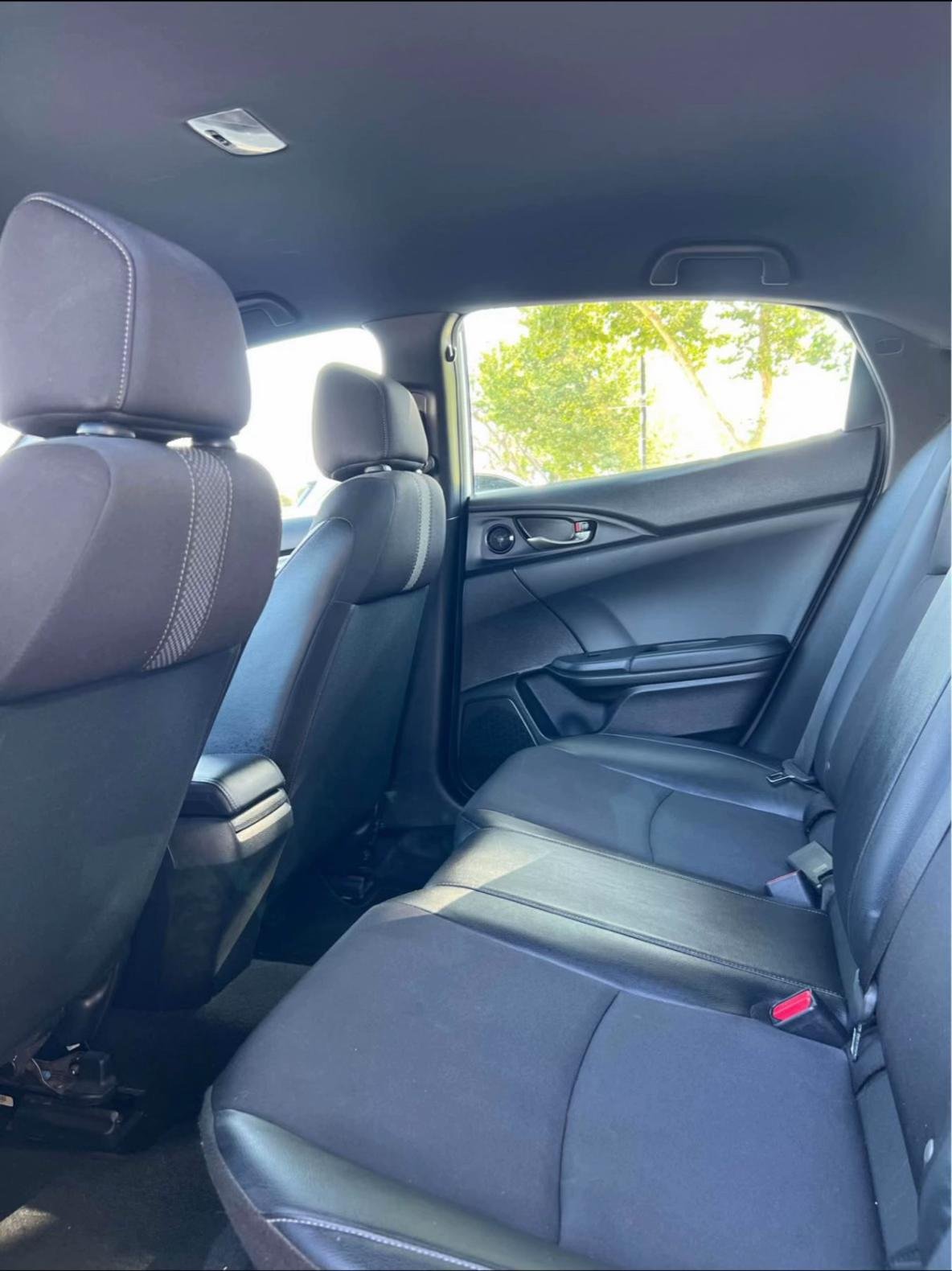 2020 Civic Hatchback Sport 1.5 - Image 6