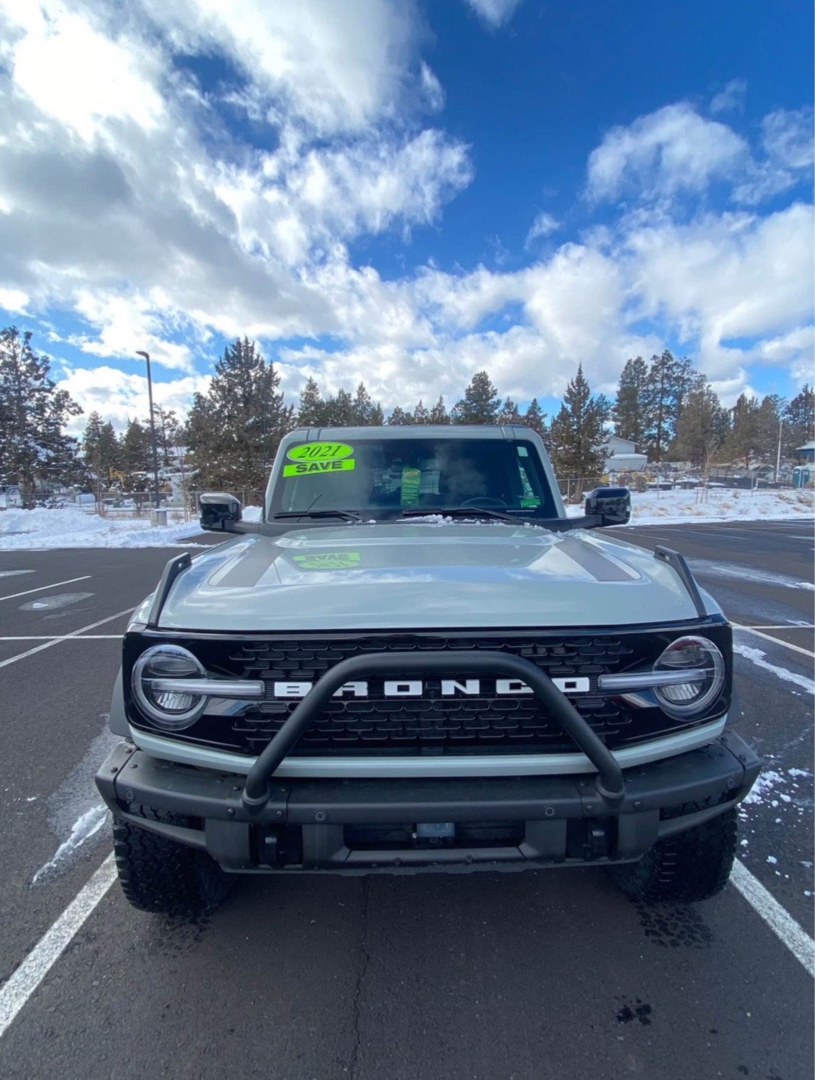 Super clean 2021 Ford Bronco First Edition with the 2.7L EcoBoost V6 - Image 13