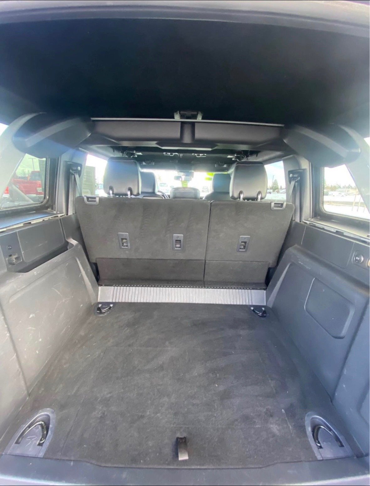 Super clean 2021 Ford Bronco First Edition with the 2.7L EcoBoost V6 - Image 7