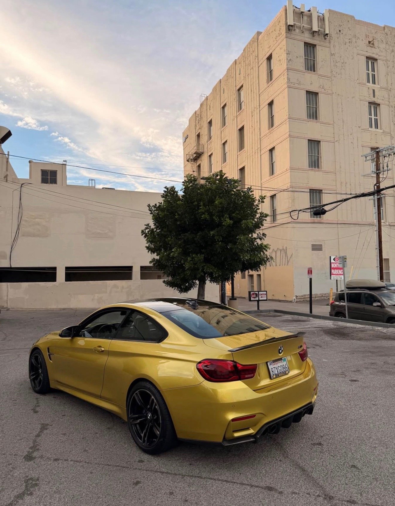 2015 BMW M4 - Image 2