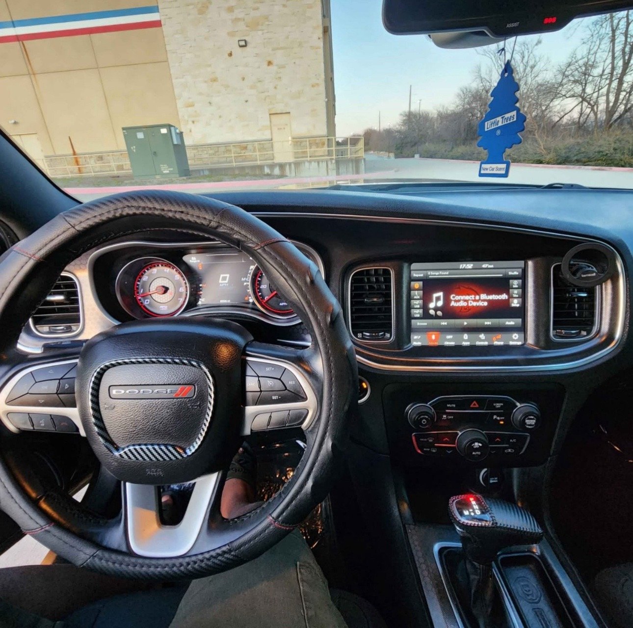 2018 Dolge Charger Sxt plus Sedan 4D - Image 5