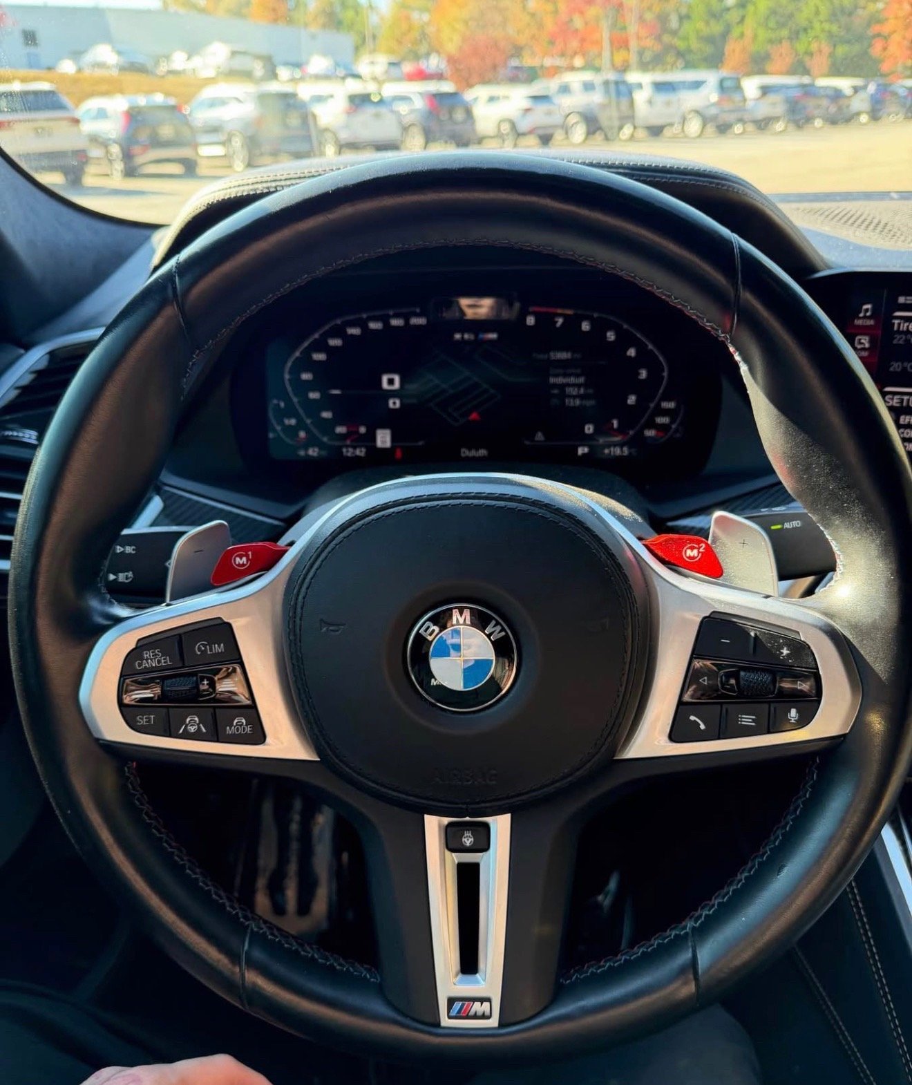 2022 BMW X6 M c
Competition Sport Utility 4D - Image 4