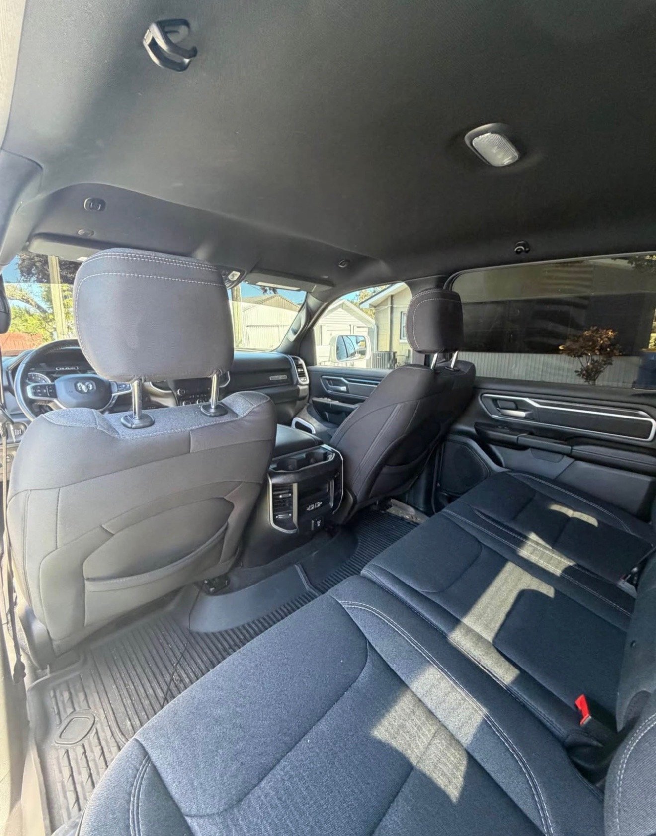 2020 Ram 1500 Crew Cab Big horn - Image 8