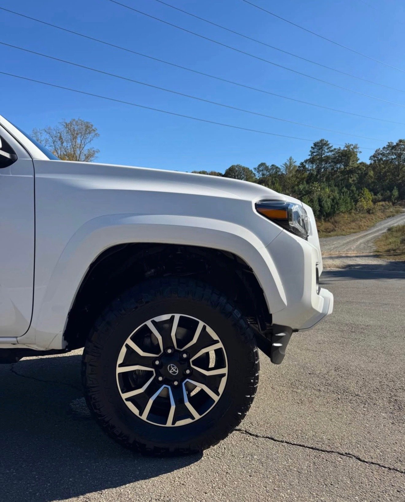 2021 Toyota Tacoma Double cab TRD - Image 2