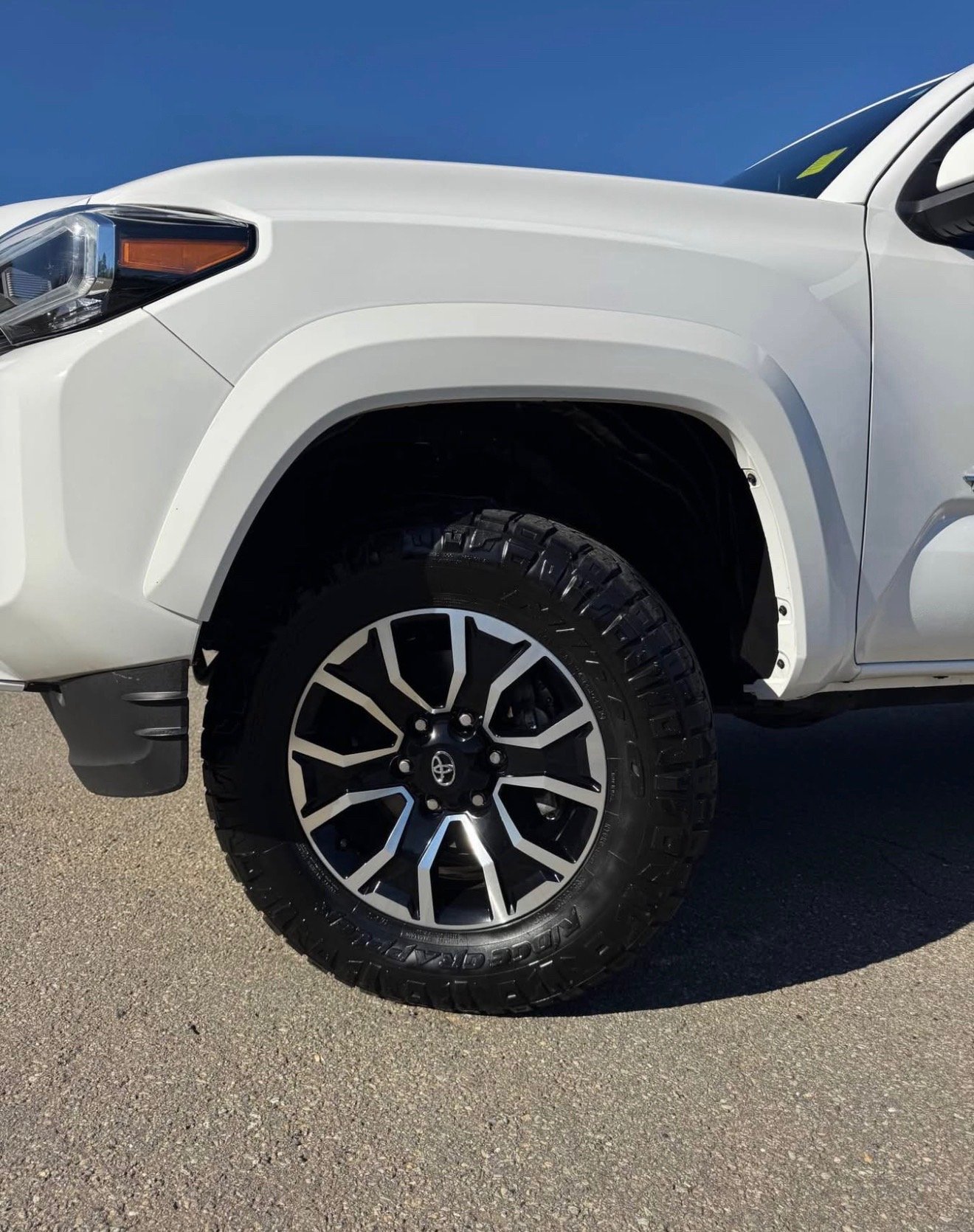 2021 Toyota Tacoma Double cab TRD - Image 13