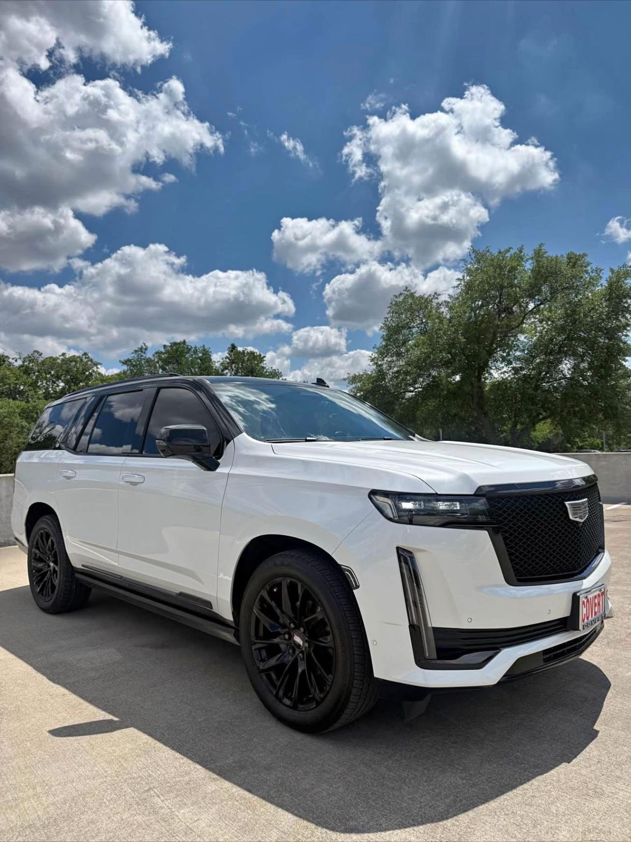 2023 Cadillac Escalade Sport Platinum ✨ 6.2L V8 | 4WD 1 Owner • - Image 8