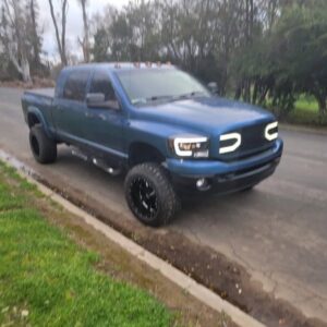 Alternative view of 2006 Dodge Ram