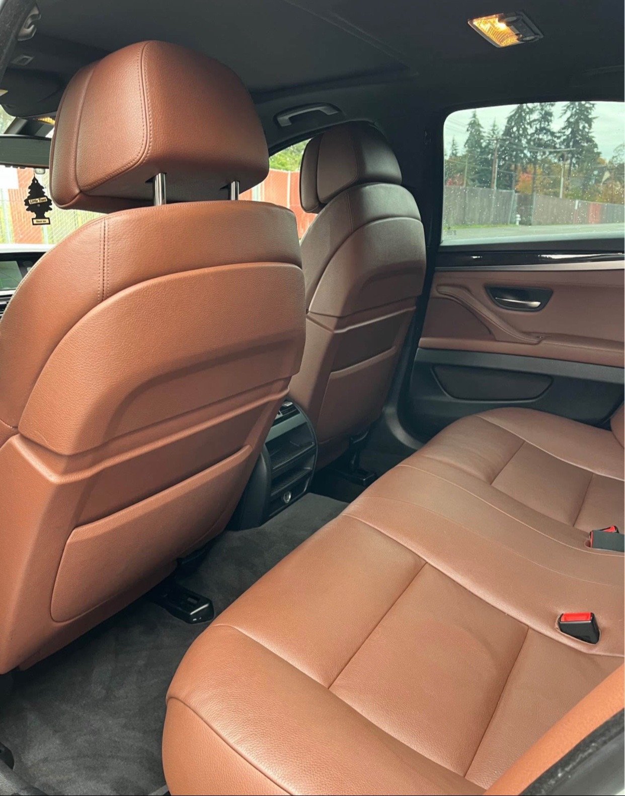 2013 BMW 5 Series · 550i xDrive Sedan 4D - Image 8