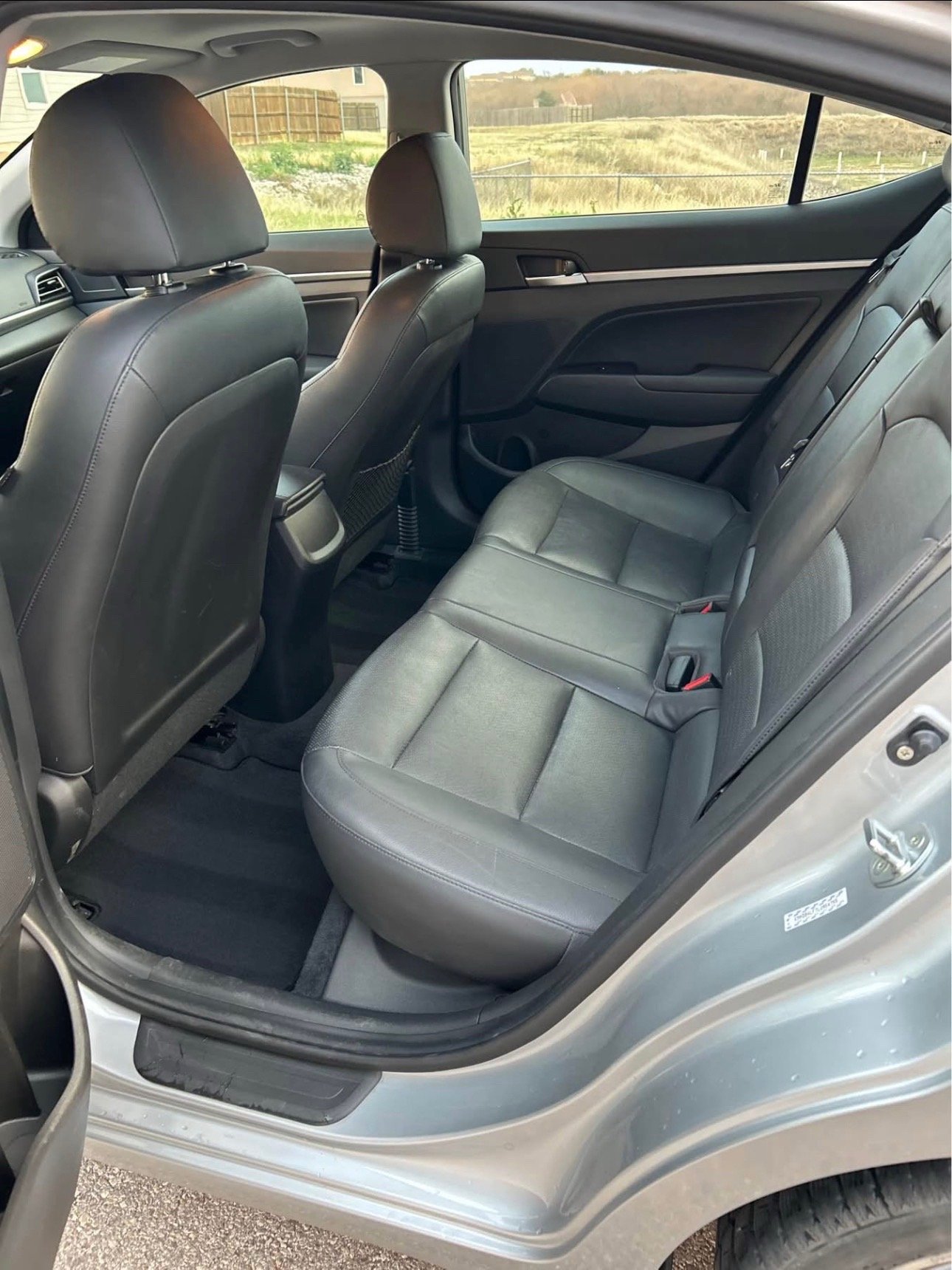 2020 Hyundai Elantra - Image 10