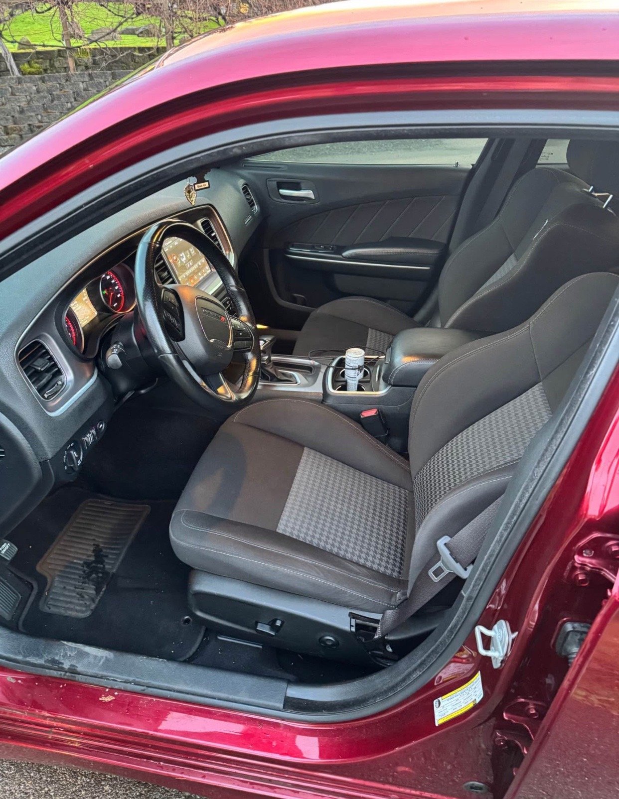 2019 Dodge Charger 392 Scat Pack in burgundy - Image 17