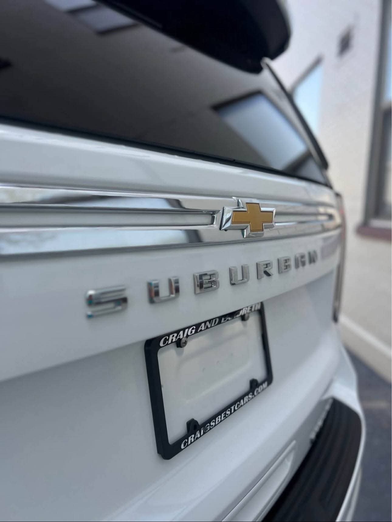 2022 CHEVROLET SuburbanPremier - Image 3
