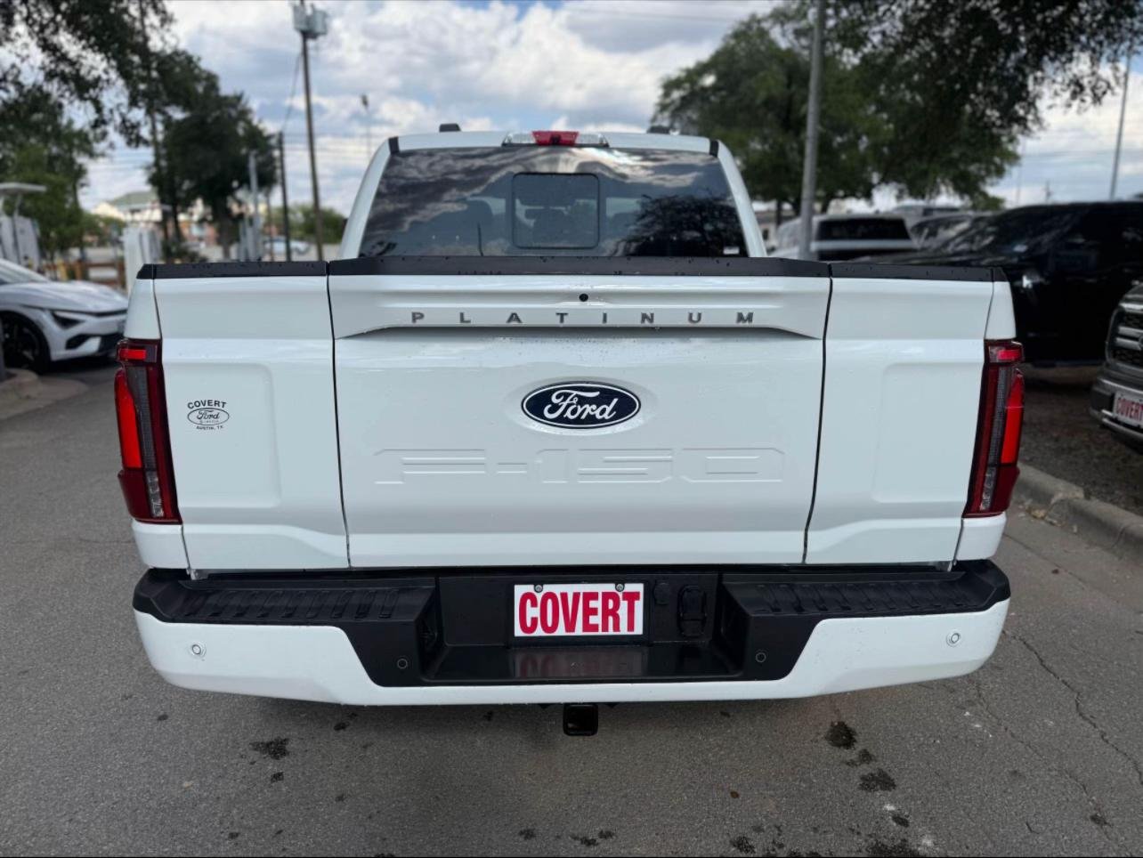 🔥 2025 Ford F-150 Platinum Hybrid 4x4 - Image 11