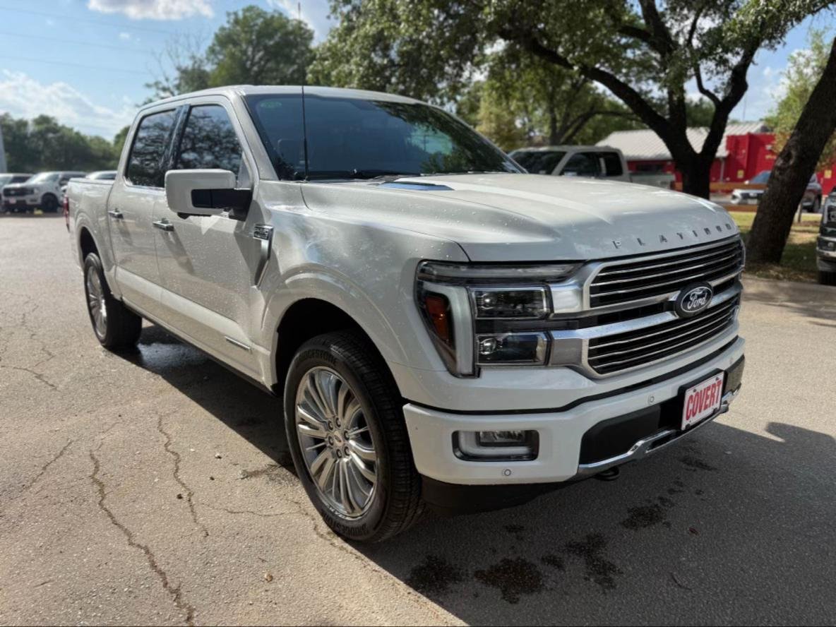 🔥 2025 Ford F-150 Platinum Hybrid 4x4 - Image 12