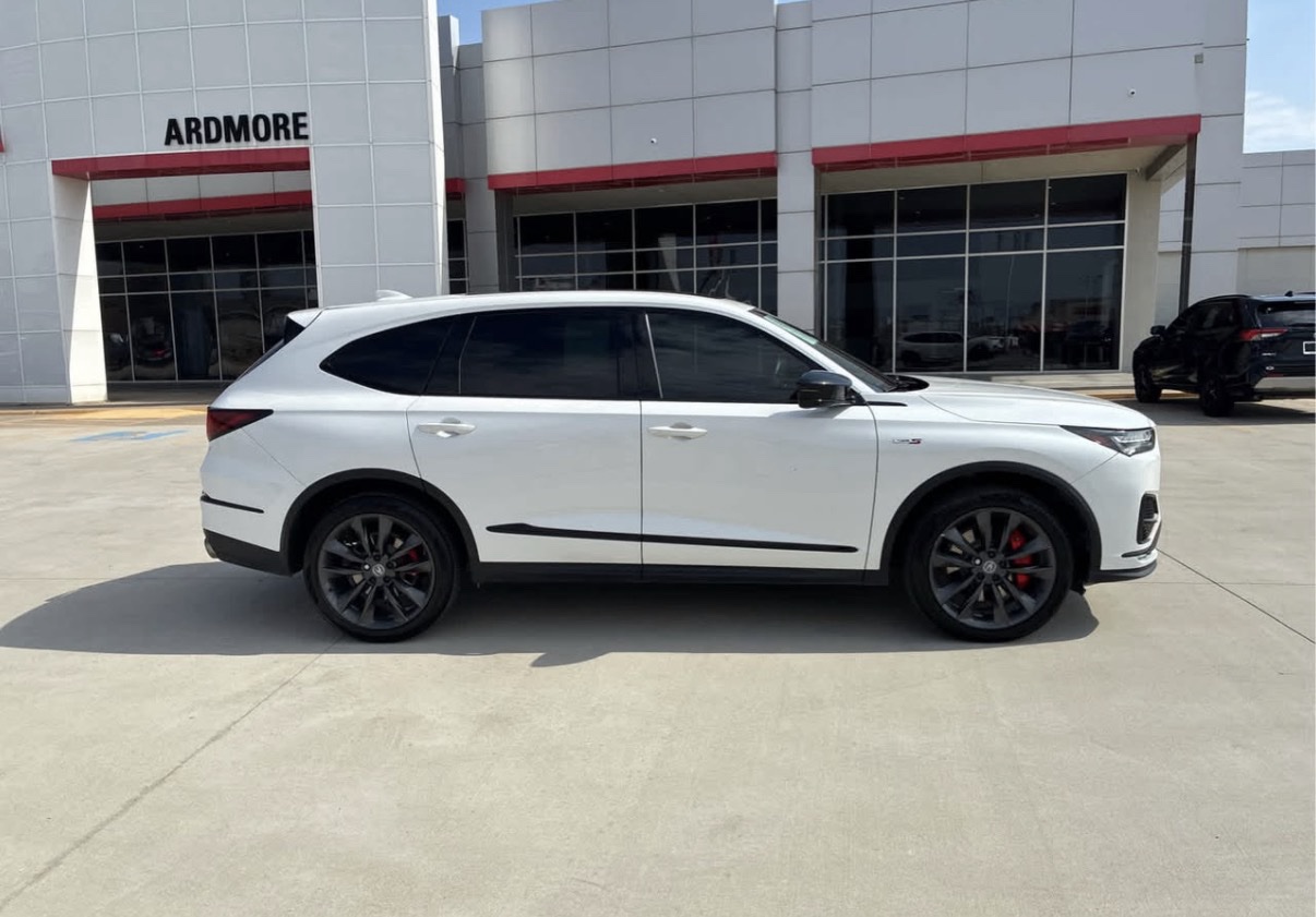 2022 Acura MDX Type S - Luxury Meets Performance - Image 8