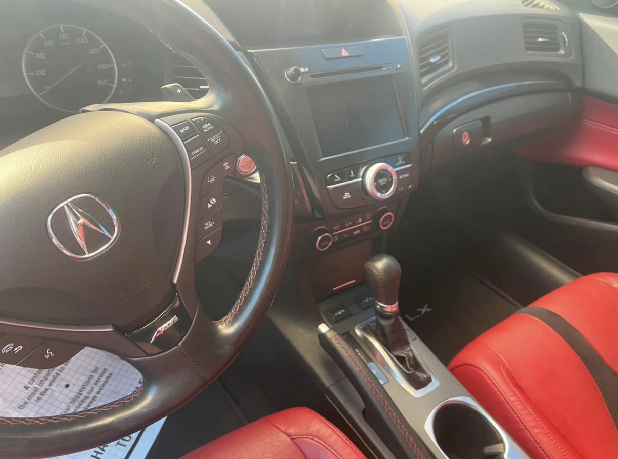 2022 Acura ILX · Premium & A-SPEC Pkgs Sedan 4D - Image 4