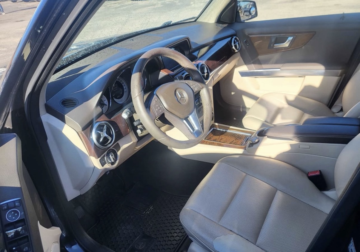2015 Mercedes-Benz GLK-Class · GLK 350 Sport Utility 4D - Image 4