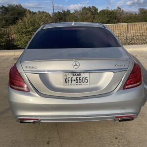 Alternative view of 2015 Mercedes-Benz S-Class · S 550 4MATIC Sedan 4D