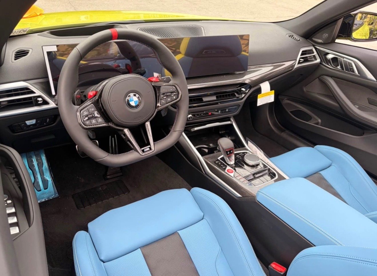 2026 BMW M4 Competition xDrive Convertible – São Paulo Yellow - Image 2