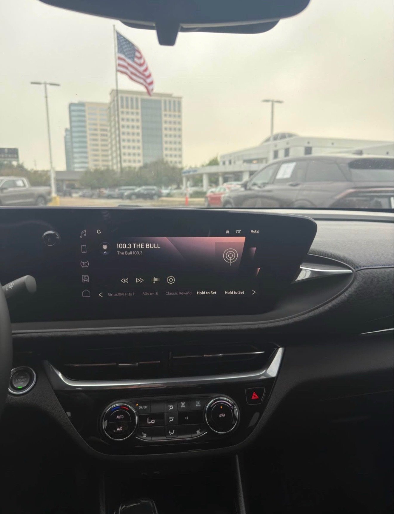 2024 Buick Envista Sport Touring in sophisticated Ebony Twilight Metallic - Image 7