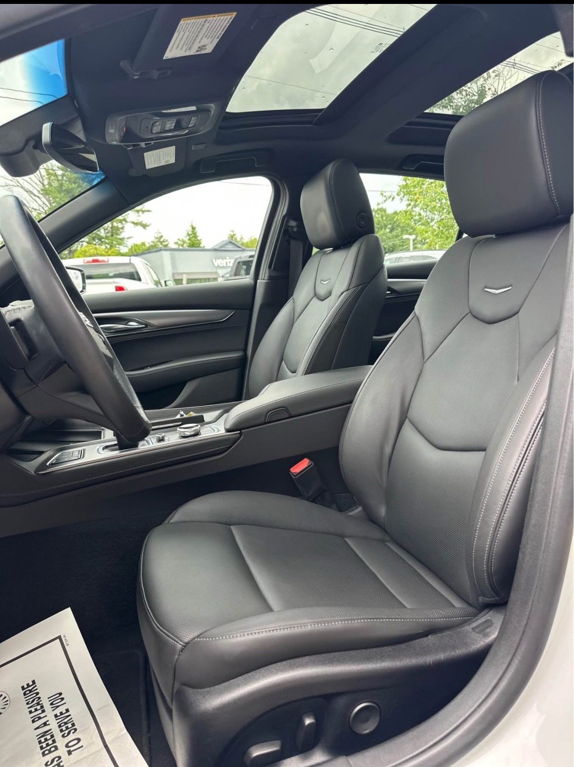 💎 2023 Cadillac CT5 Premium Luxury - Image 4