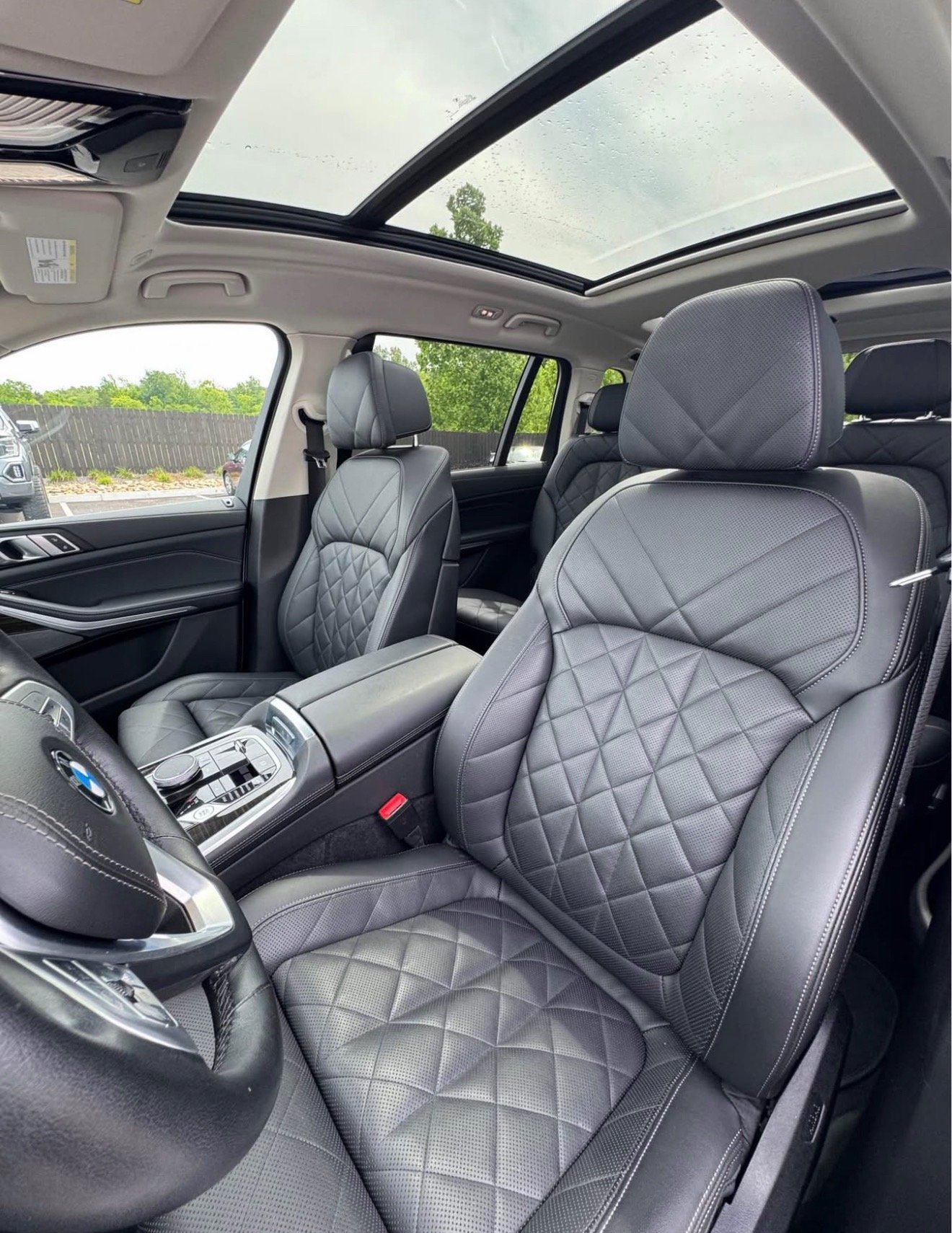 BMW #X7 sport utility 4d - Image 9