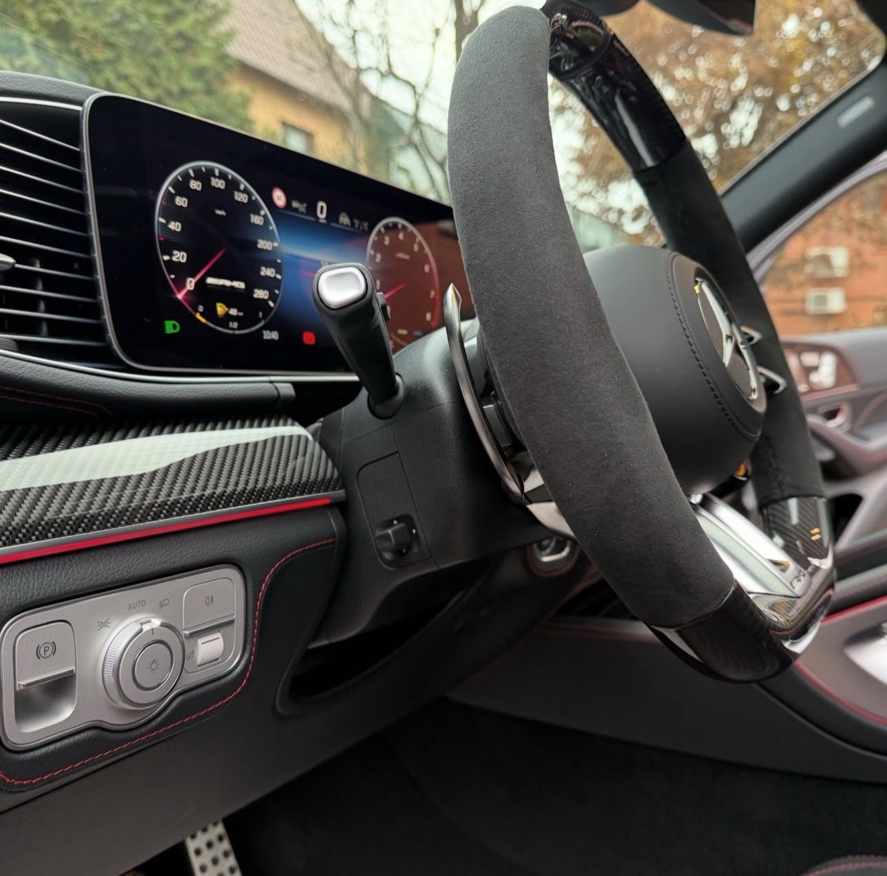 Mercedes GLE 53 AMG 3.0L engine, 435 hp Model year: 2025 Europ - Image 3