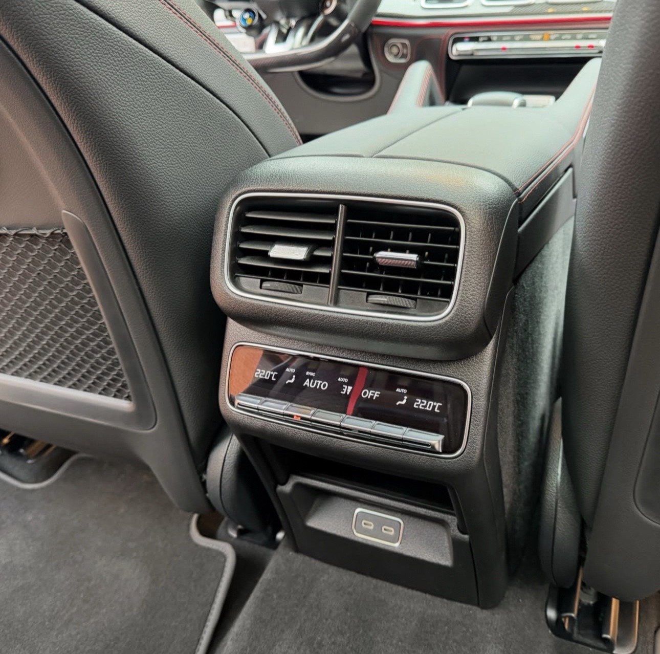 Mercedes GLE 53 AMG 3.0L engine, 435 hp Model year: 2025 Europ - Image 10