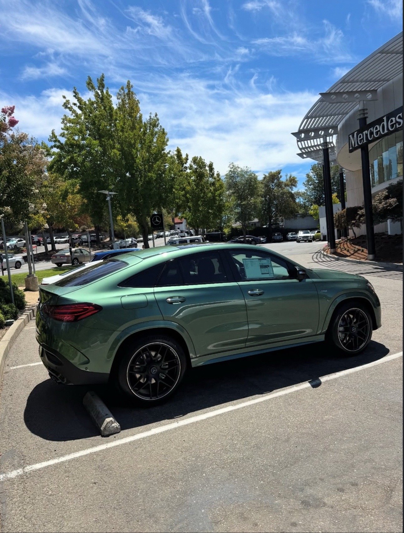 GLE 53 Coupe in Ireland Green Metalli - Image 10