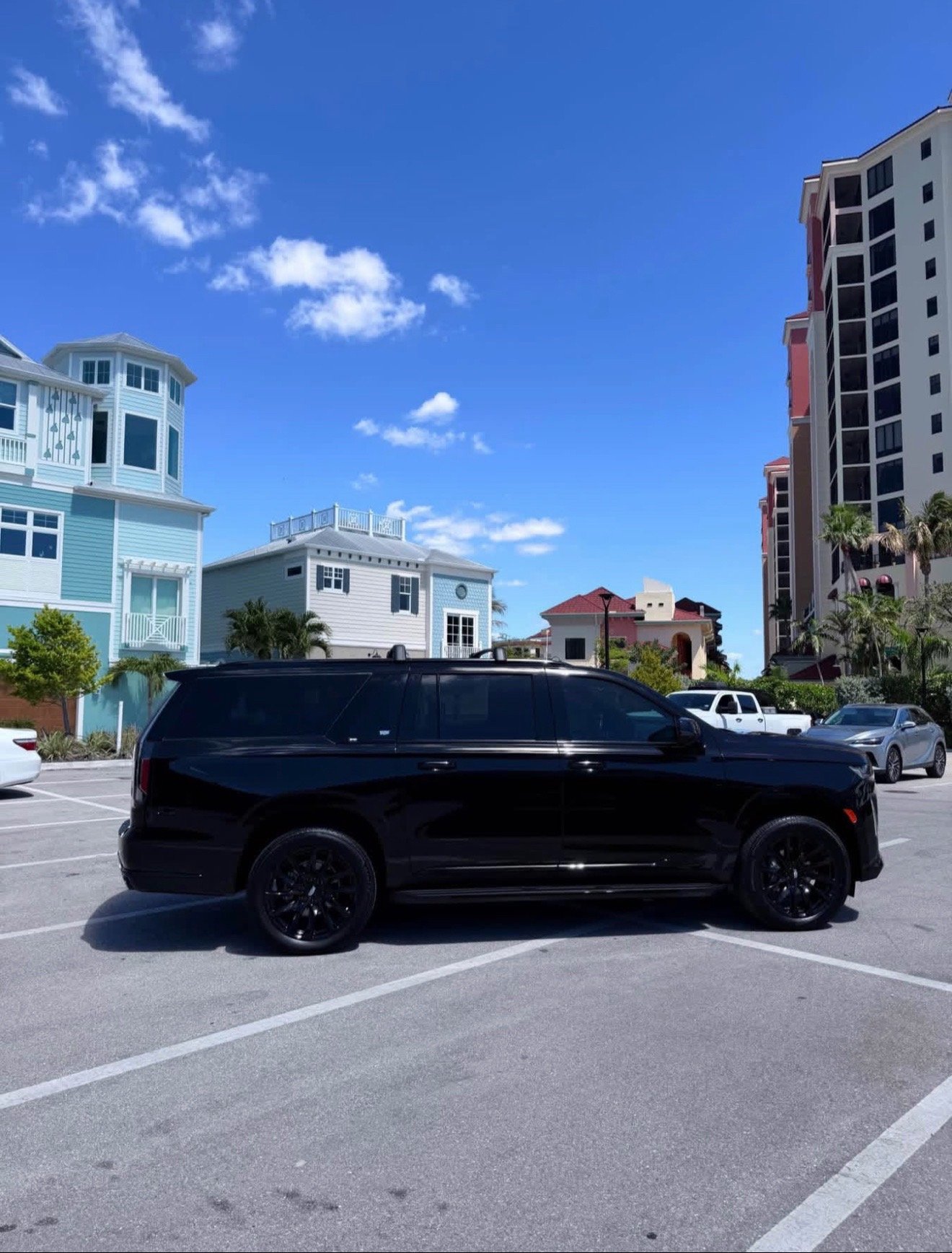2024 Cadillac Escalade ESV Sport Utility 4D - Image 13
