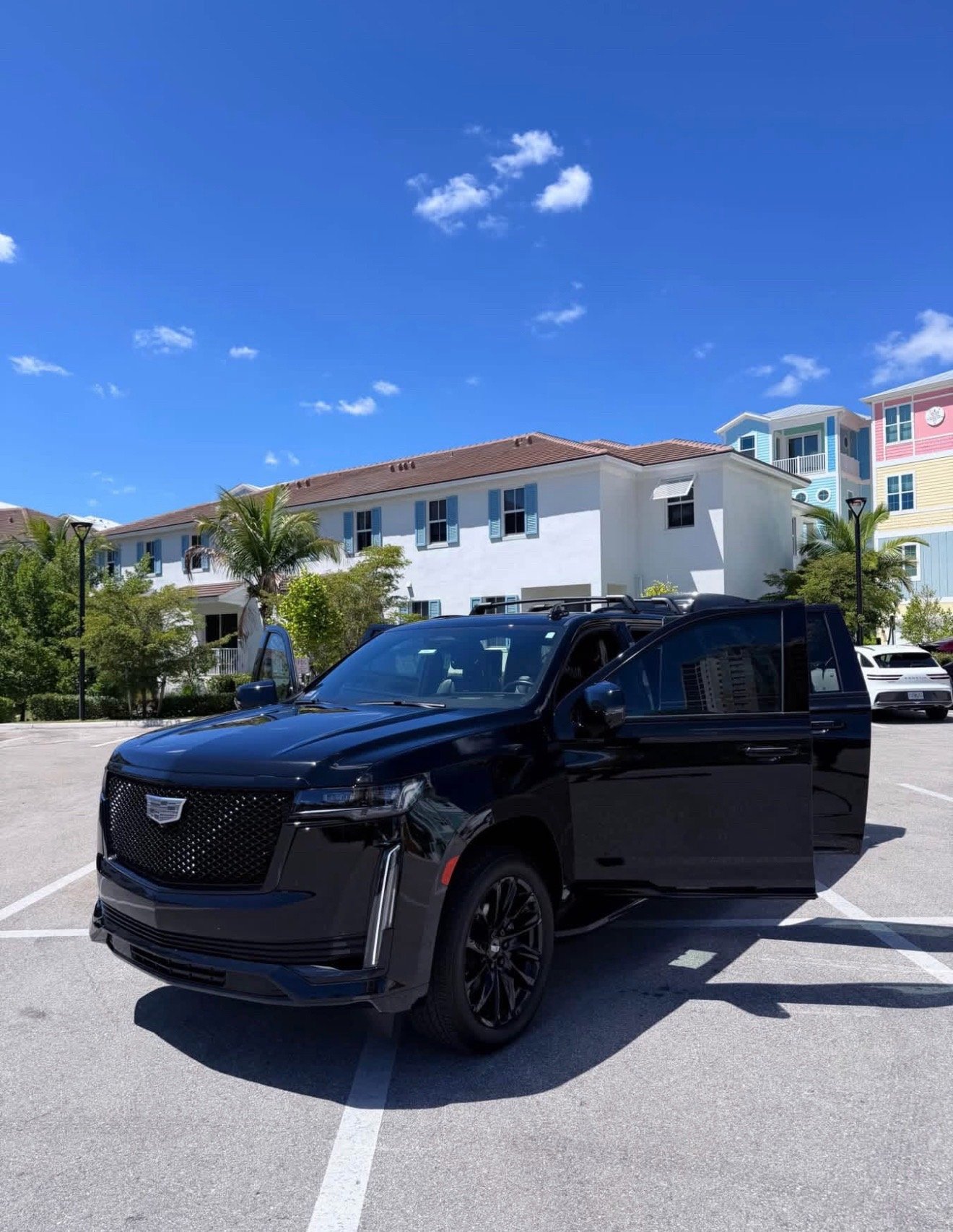 2024 Cadillac Escalade ESV Sport Utility 4D - Image 12