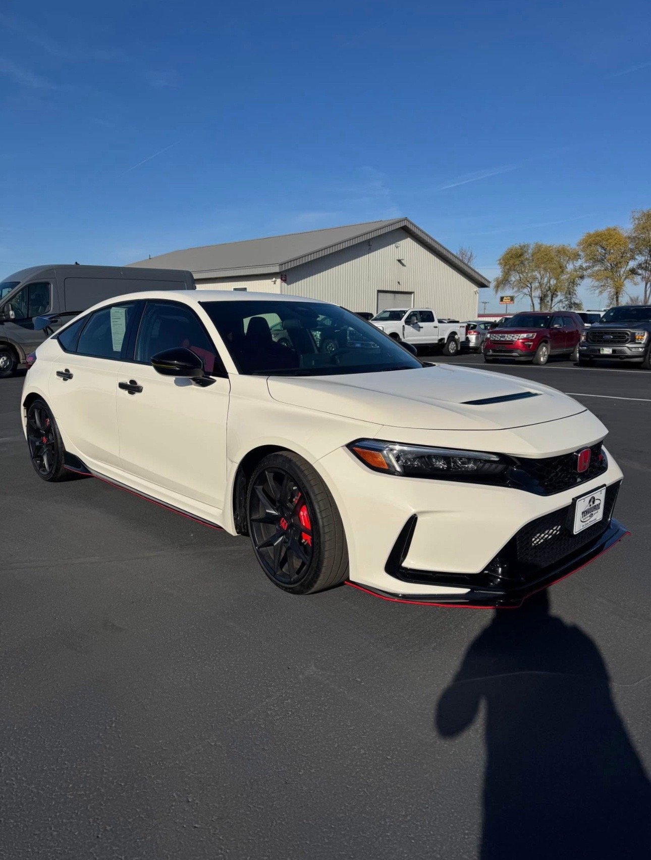 2025 Honda Civic Type-R FWD - Image 5