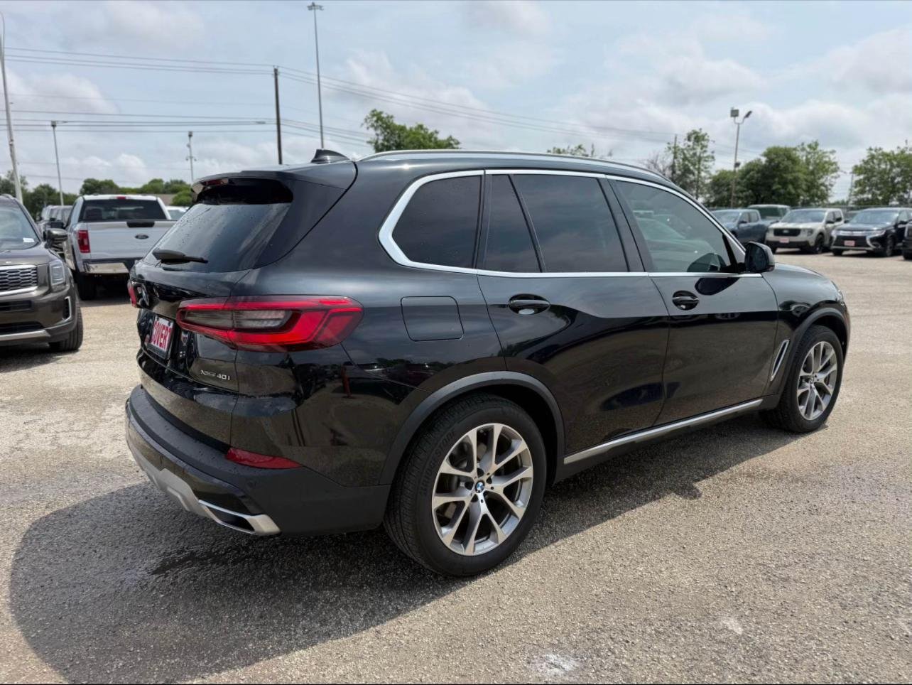 2019BMWX5xDrive40i - Image 2